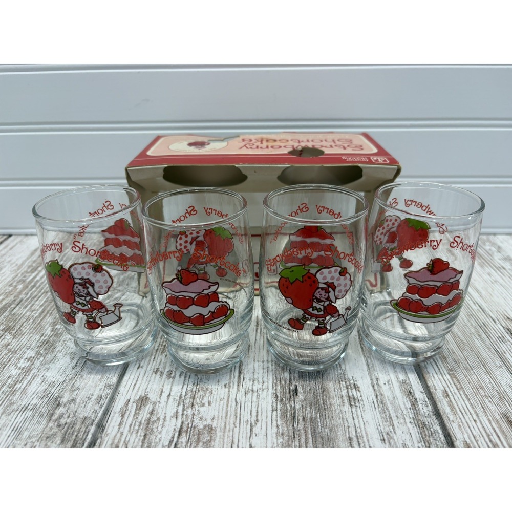 Vintage 1980's Strawberry Shortcake Fruit Juice Glasses Set of 4 in Box NIB